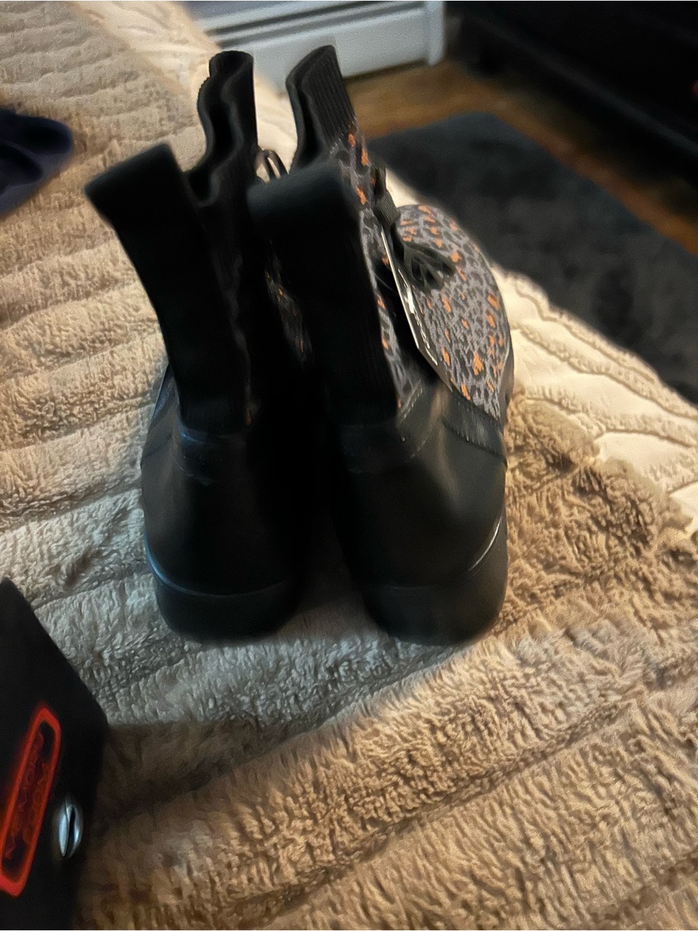 bernie mev. Black Ankle Boots with Leopard Accent